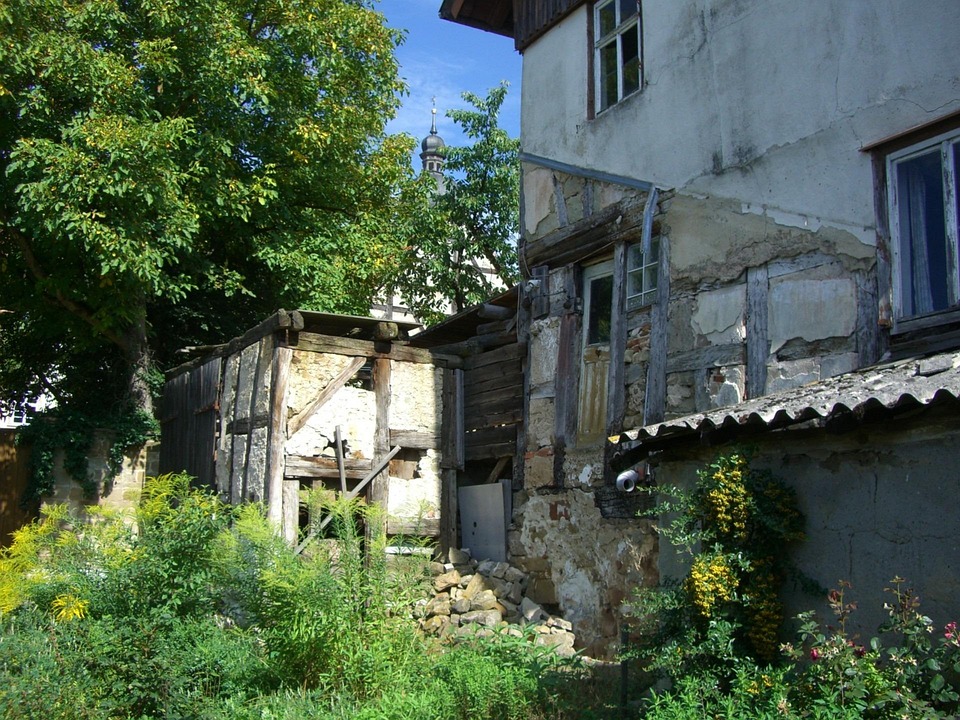 Avoiding Foreclosure: Resources and Support for Homeowners in Crisis