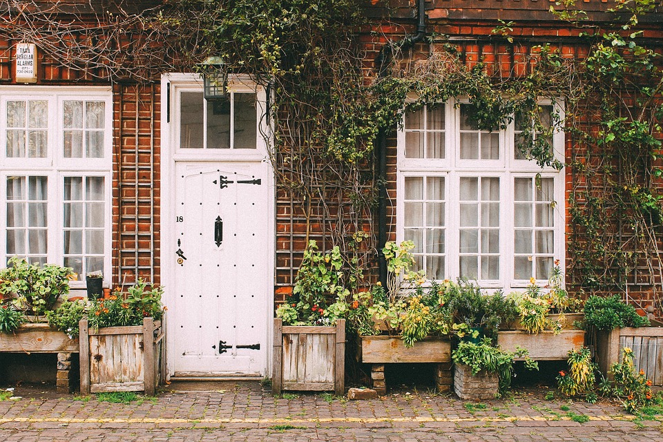 Finding the Owner: Using Online Resources to Uncover Property Details