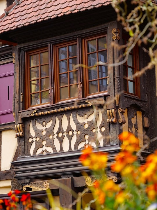 Luxury Living Awaits: Find Exclusive Houses for Sale