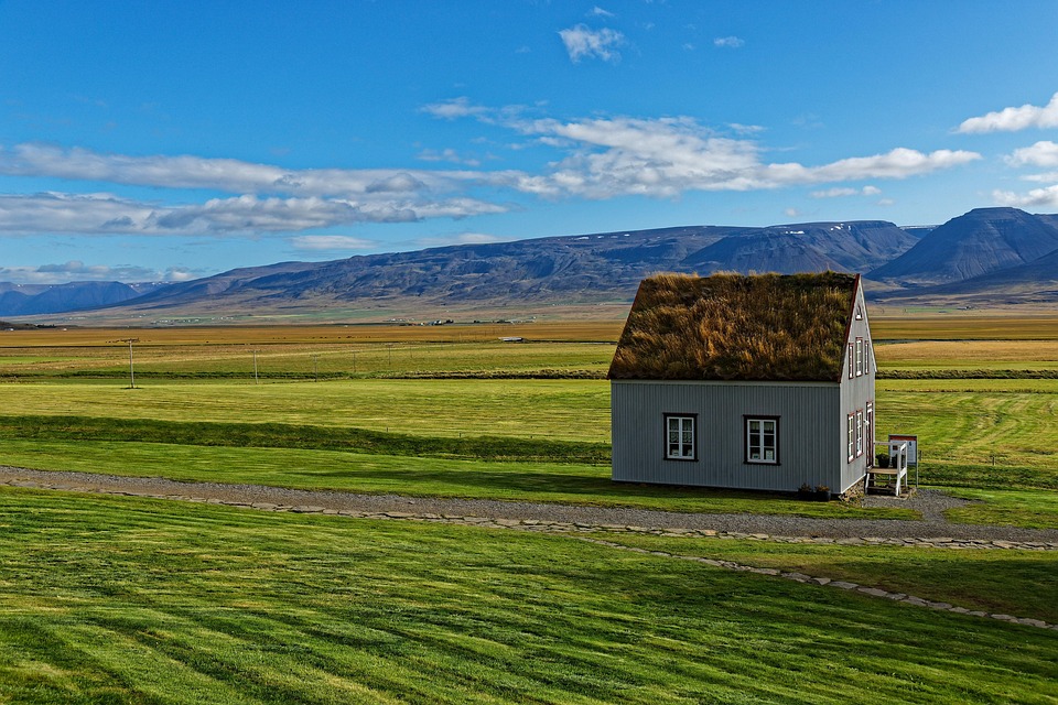 Making Moves: Your Resource for Real Estate Success