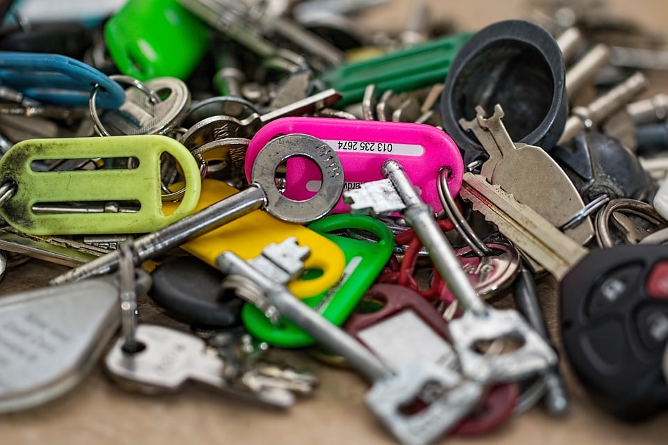 Staging, Marketing, and More: The Benefits of a Full-Service Real Estate Agent
